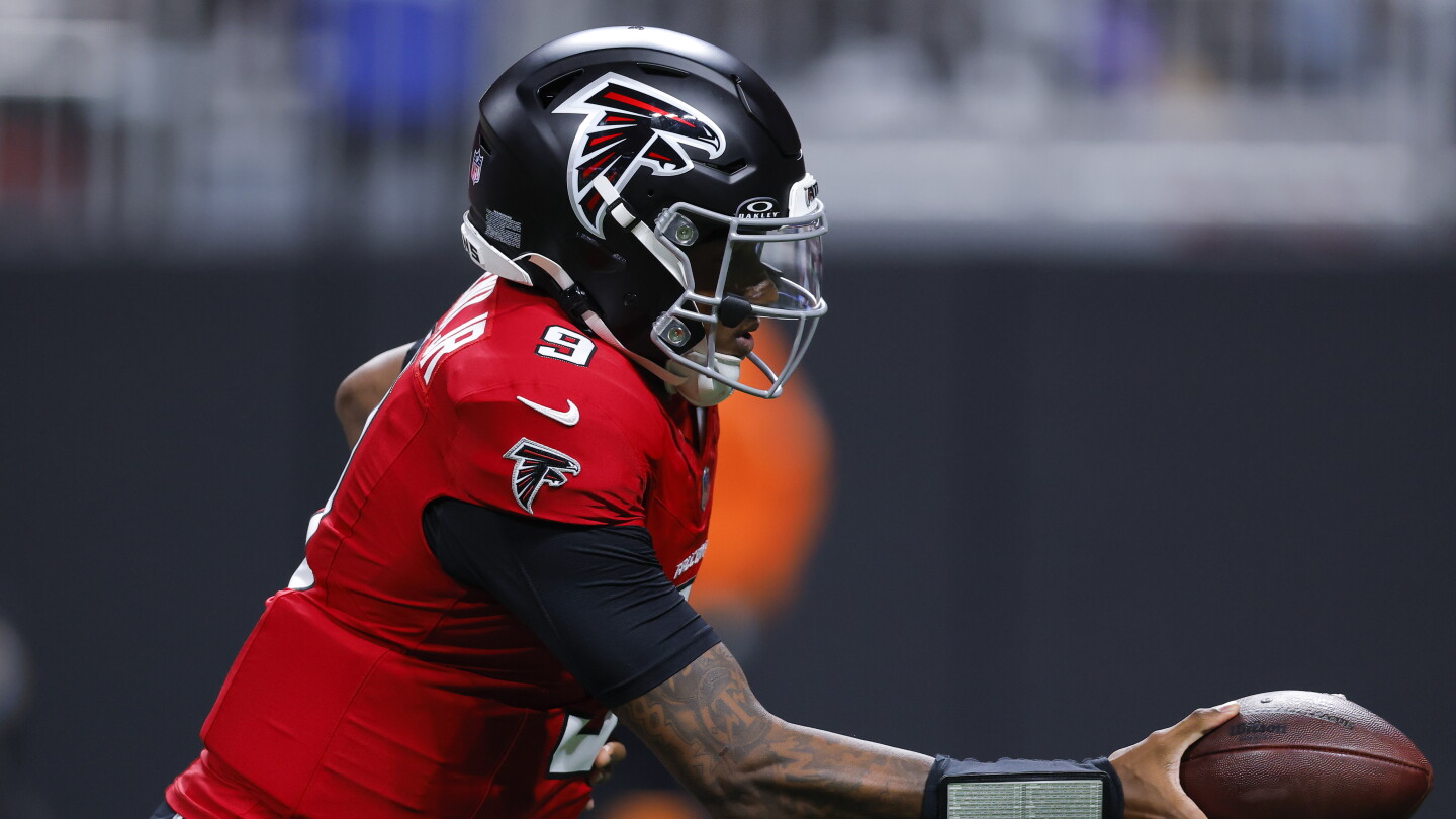 Michael Penix has no injury designation, set to start Sunday