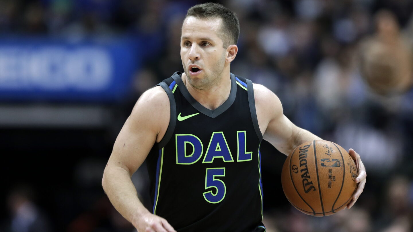 Barea J.J. Barea wins NBA citizenship award for hurricane response in Puerto ...