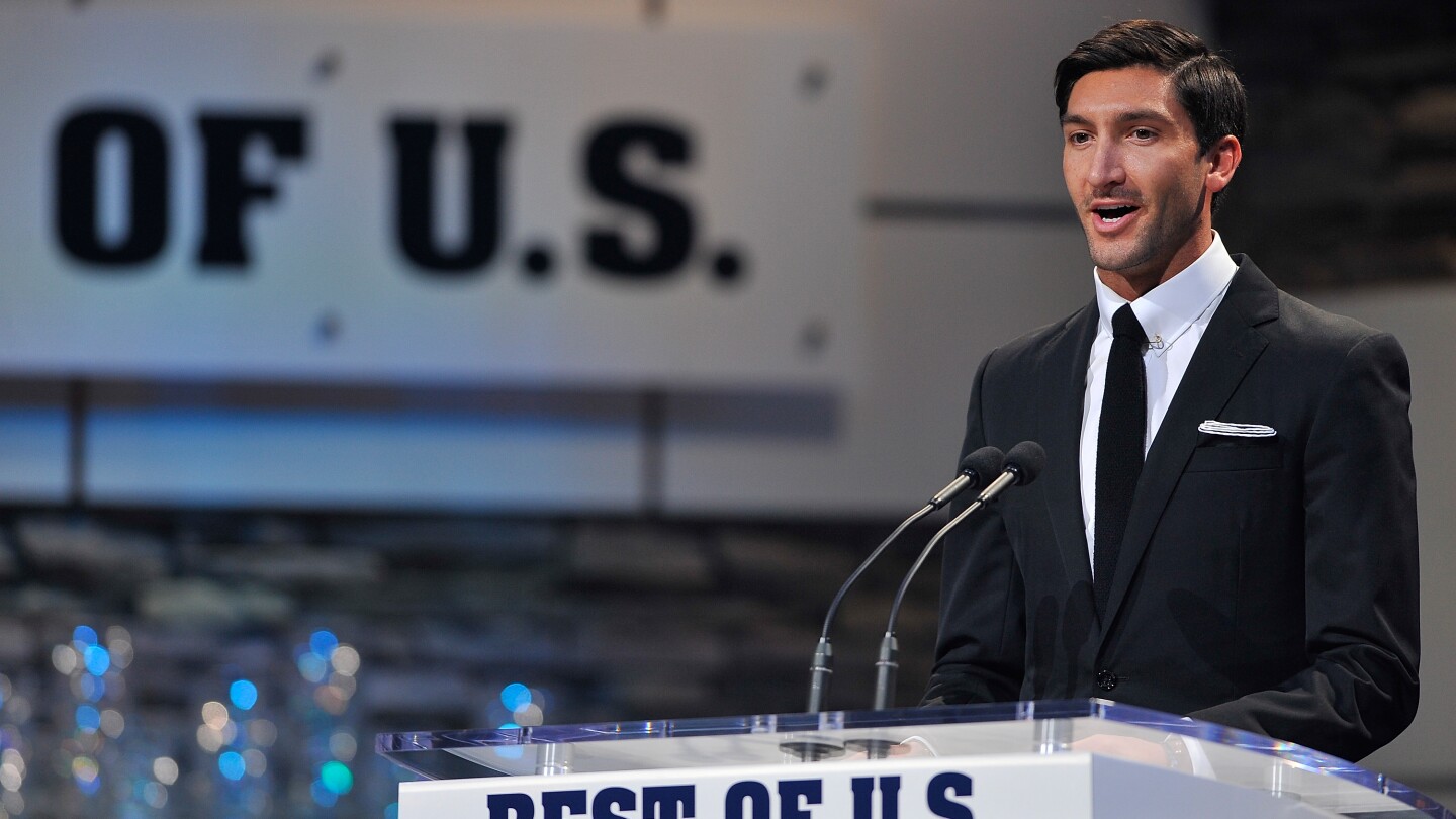 Evan Lysacek pain free, doing triple jumps in training - NBC Sports