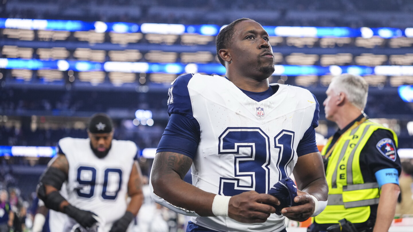 Cowboys waive RB Emari Demercado