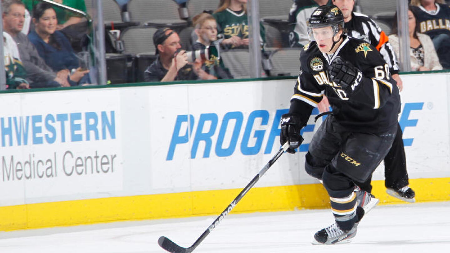 Dustin Roussel Jr Video: Dustin Brown leaves Antoine Roussel shaken up by hit - NBC Sports