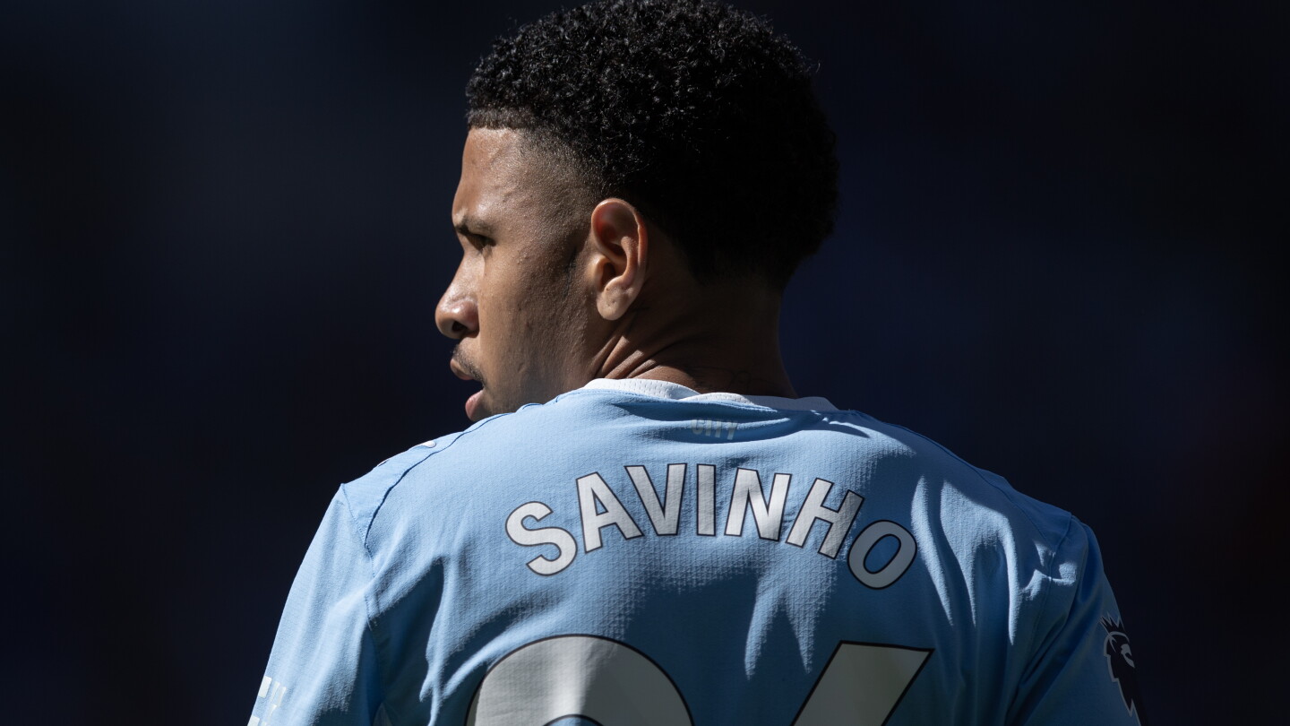 Tottenham signs Savio from Manchester City for $115 million