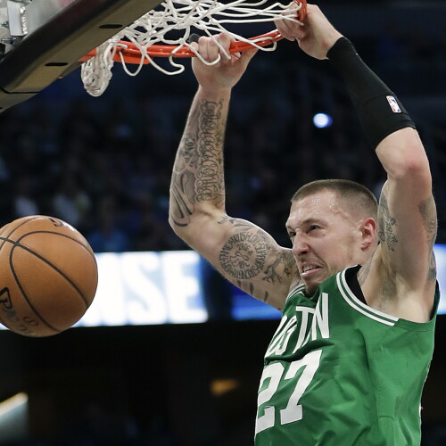 Daniel Theis