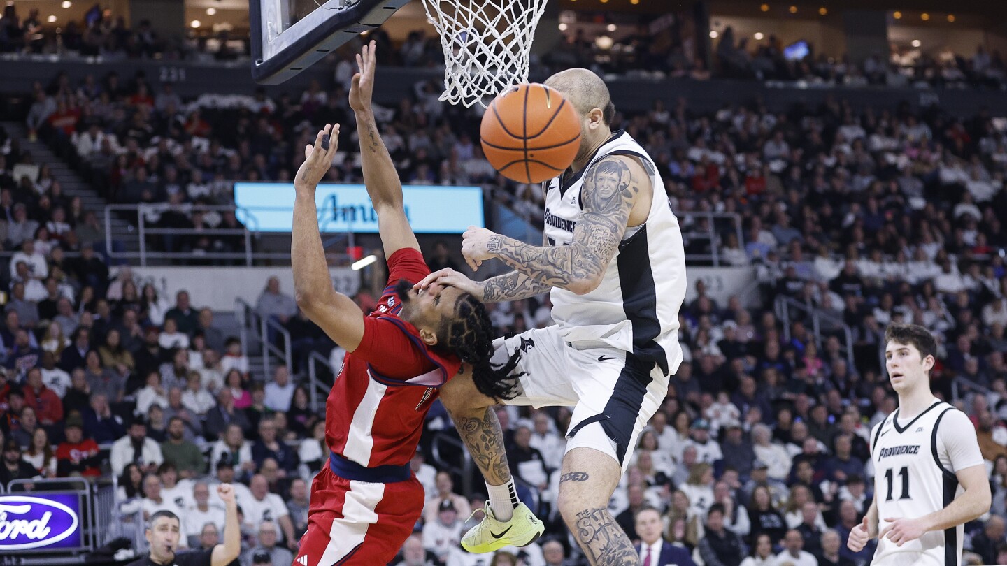 Fight breaks out between No. 17 St. John’s and Providence and six players are ejected