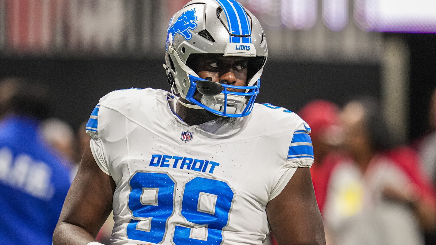 Cardinals Sign Defensive Lineman Brodric Martin