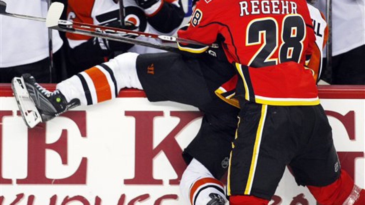Robyn Ragehr Flames ask Robyn Regehr to waive no-movement clause, complete deal with ...