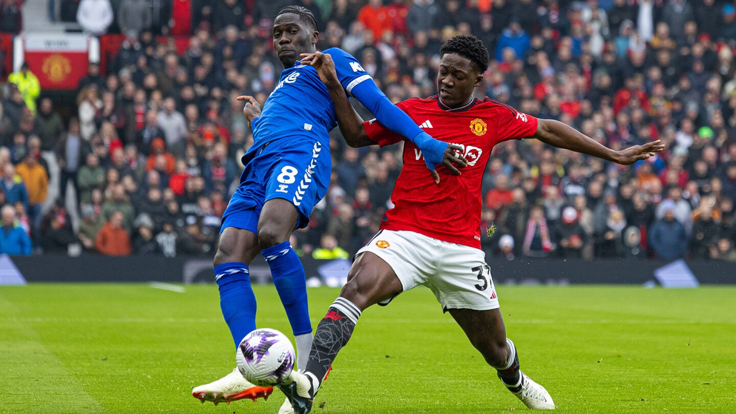 Detailed Manchester United Vindt Nog Geen Gaatje Tegen Everton Background for Mobile Detailed Manchester United Vindt Nog Geen Gaatje Tegen Everton Background for Mobile