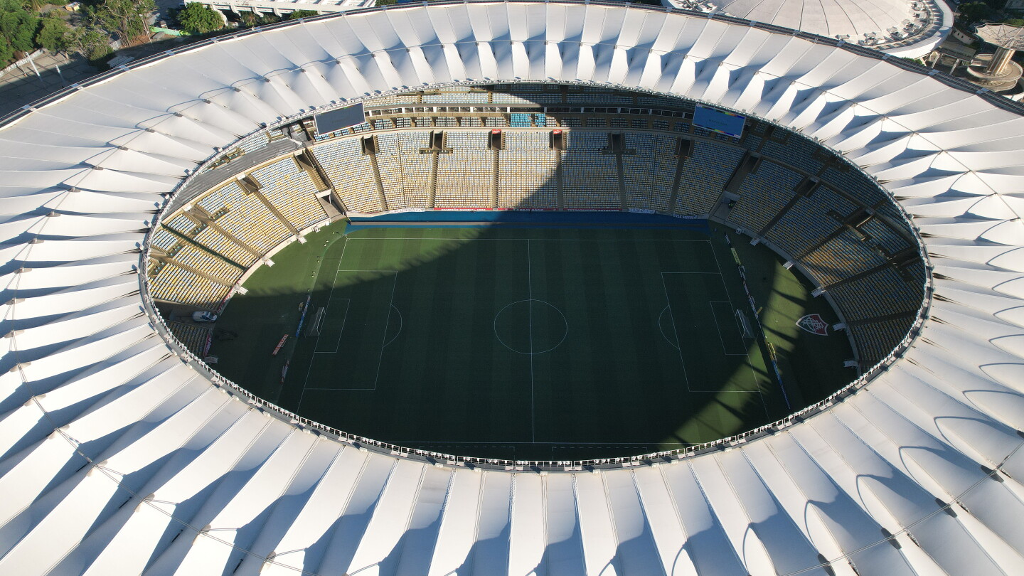 NFL intends to proceed with Ravens-Cowboys in Brazil, but field will look bad on TV