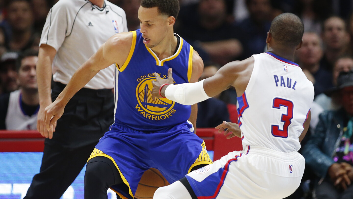 Curry Back Stephen Curry drops Chris Paul with behind-the-back move (VIDEO) - NBC ...
