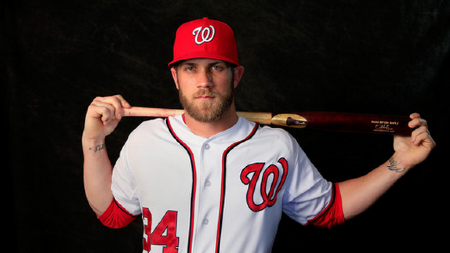 Video: Bryce Harper pulls a Happy Gilmore, drives a ball 340 yards ...
