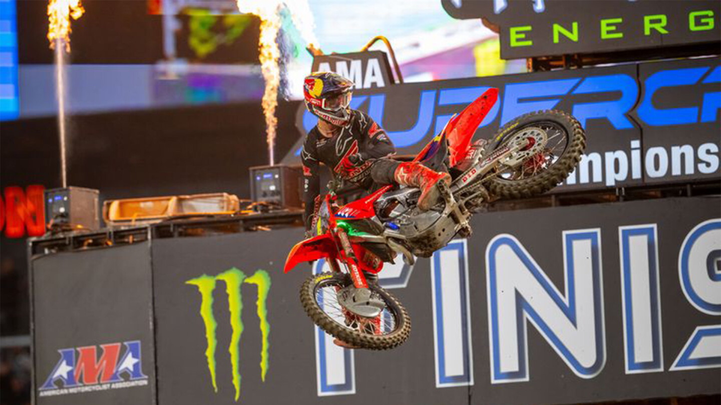 Jett Lawrence back on top at Anaheim 2 as Ken Roczen takes the red ...