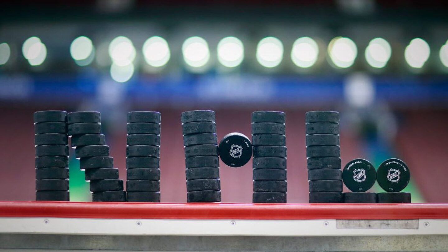 Puck Tracking NHL tracking pucks this season, opening up gambling options - NBC Sports