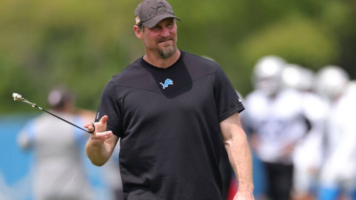 As the Lions put on pads, Dan Campbell wants to see intensity (but not