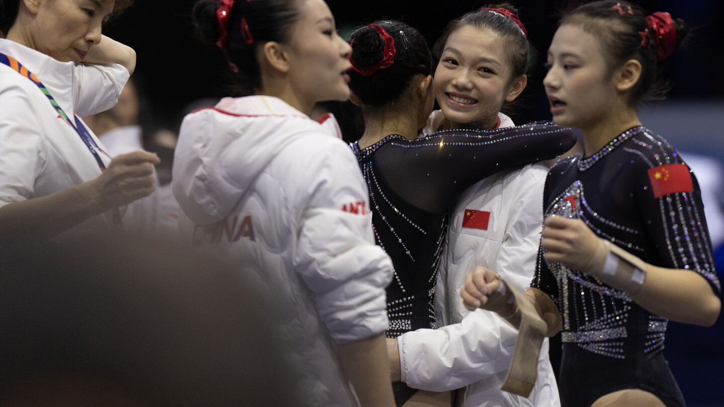 China win women's team title