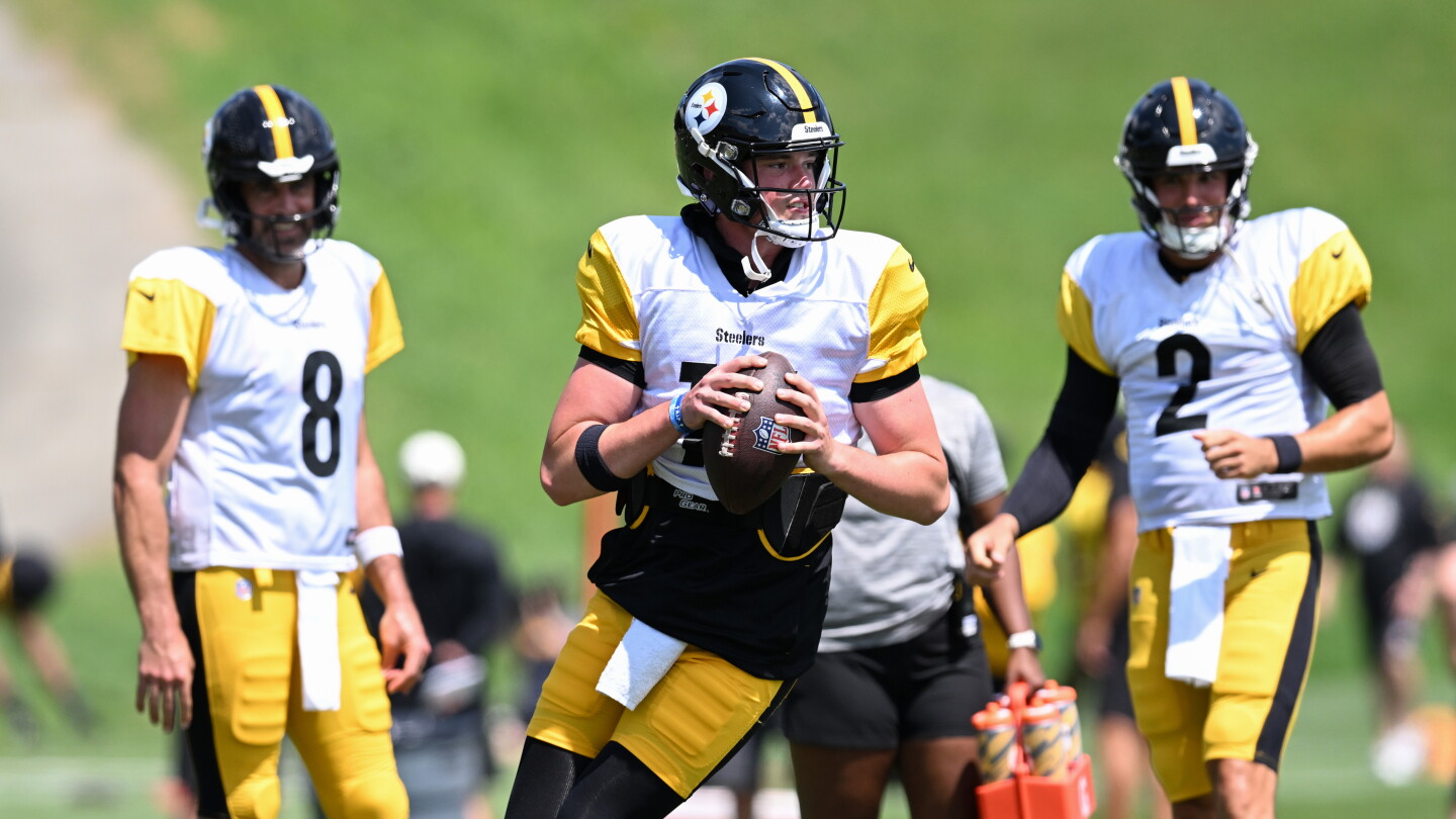 Mike McCarthy on keeping 4 QBs: Very accurate evaluation Mike McCarthy on keeping 4 QBs: Very accurate evaluation
