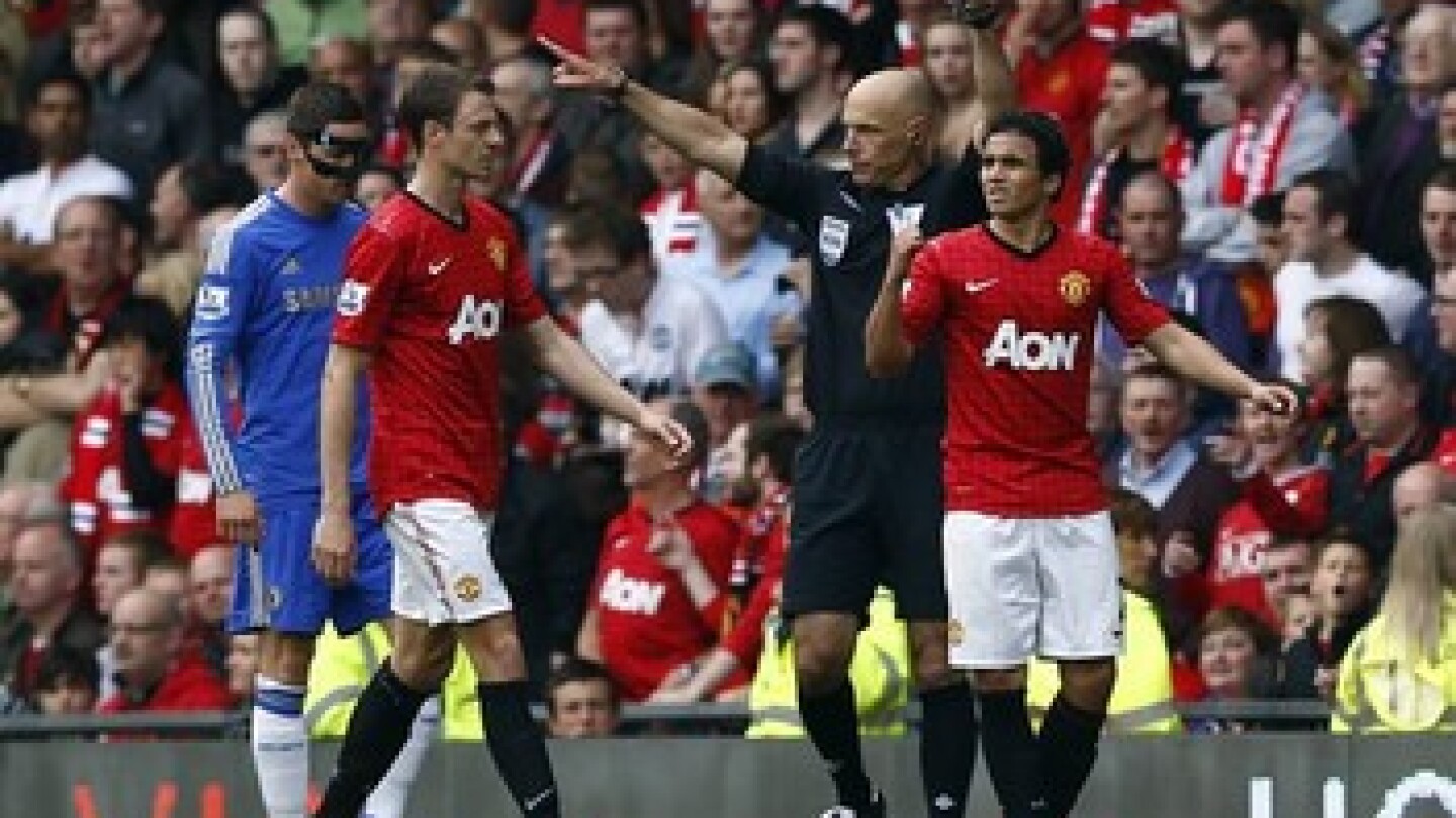 Sir Alex Ferguson chastises David Luiz - But what was the real reason ...