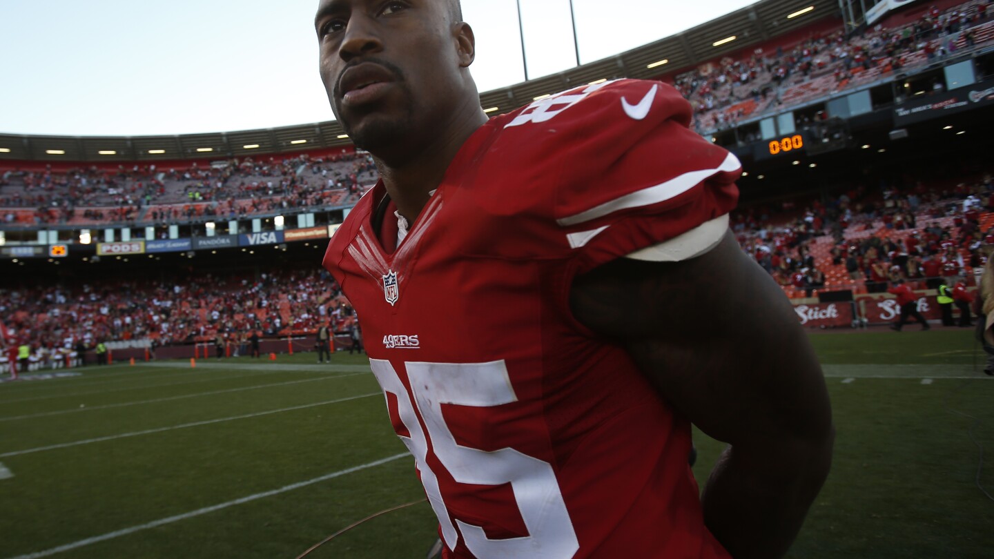 Vernon Davis active vs. Rams NBC Sports