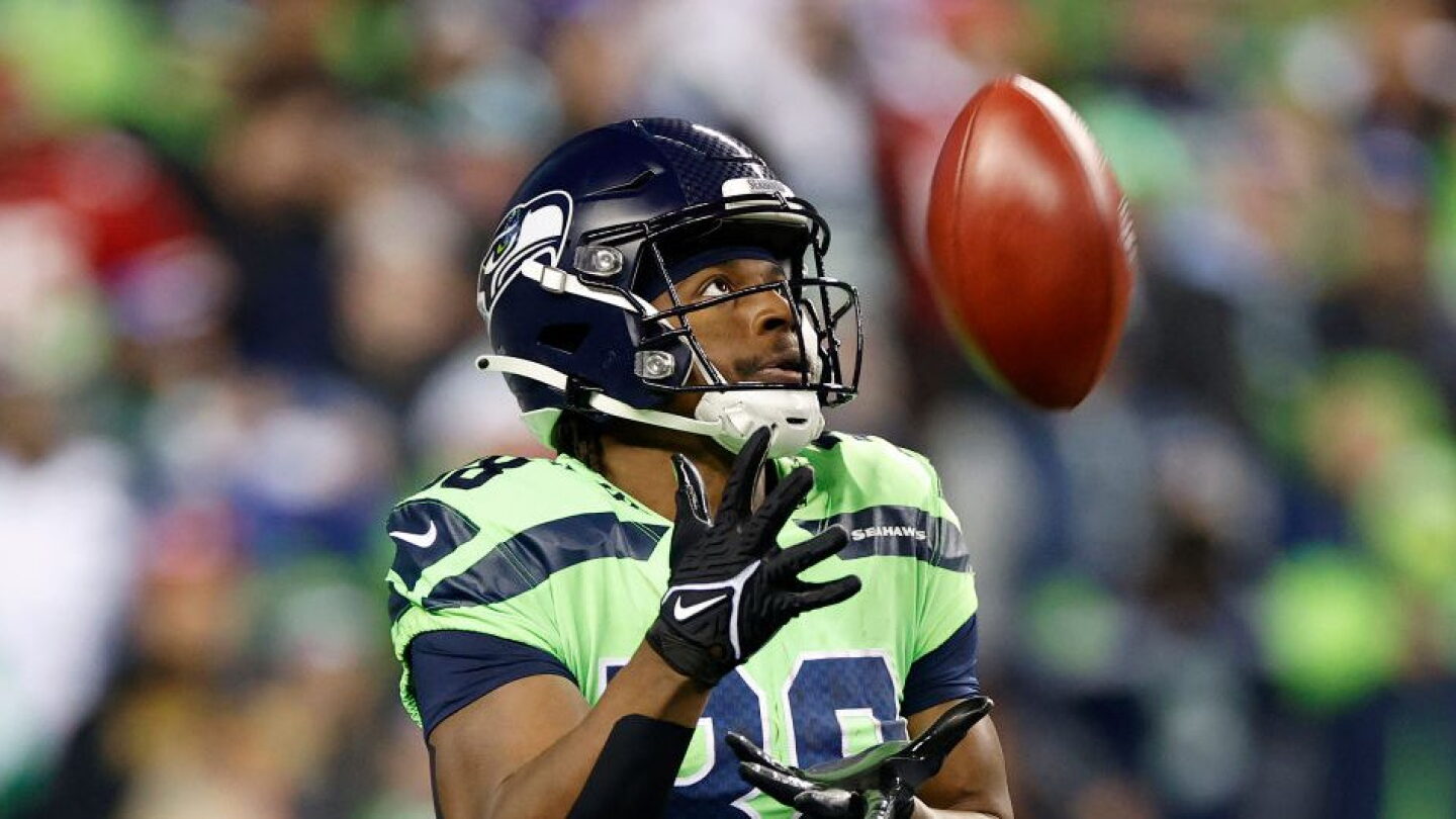 Gallman Seahawks elevate Godwin Igwebuike, Wayne Gallman - NBC Sports