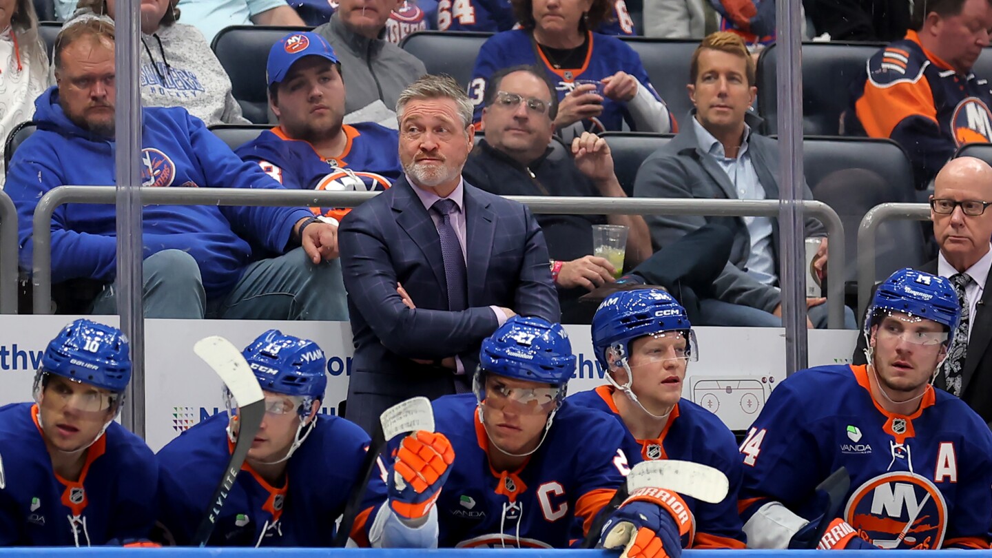 Islanders fire coach Patrick Roy after losing 4 in a row, name Peter DeBoer his replacement