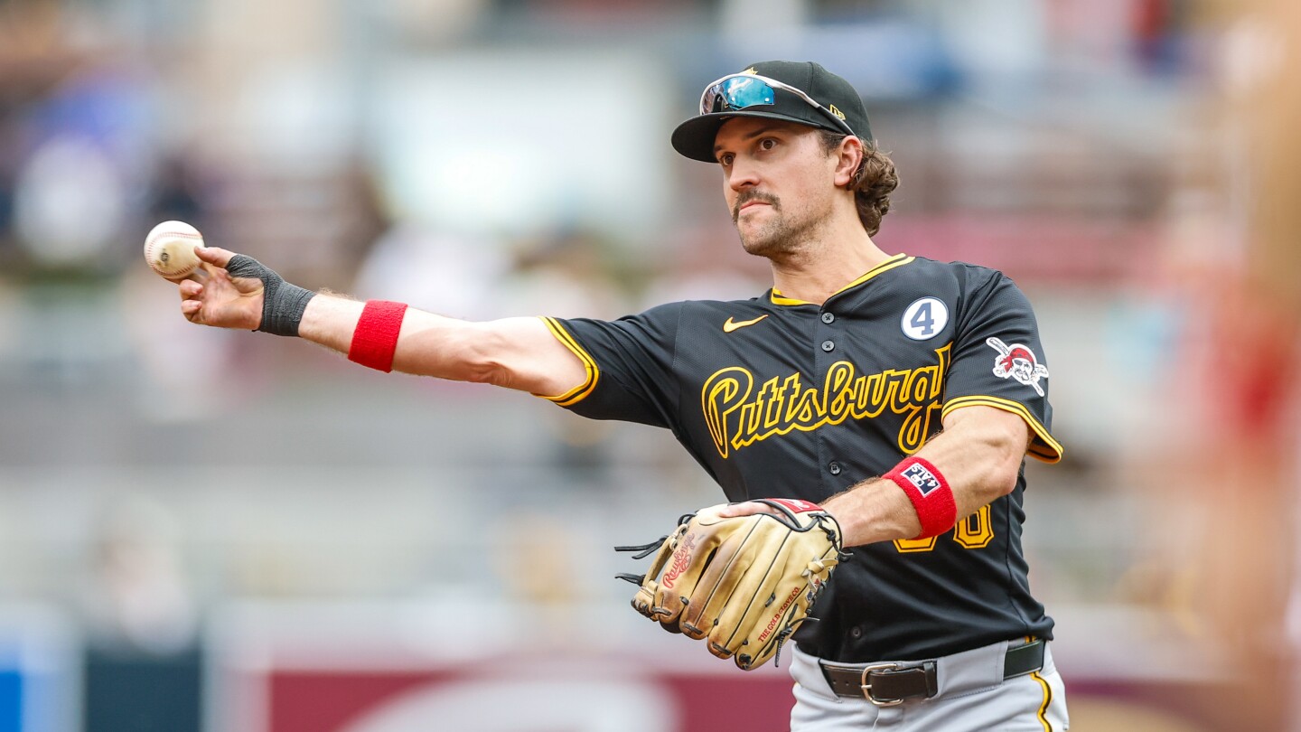 Royals reacquire Adam Frazier in an All-Star break trade with the Pirates - NBC Sports