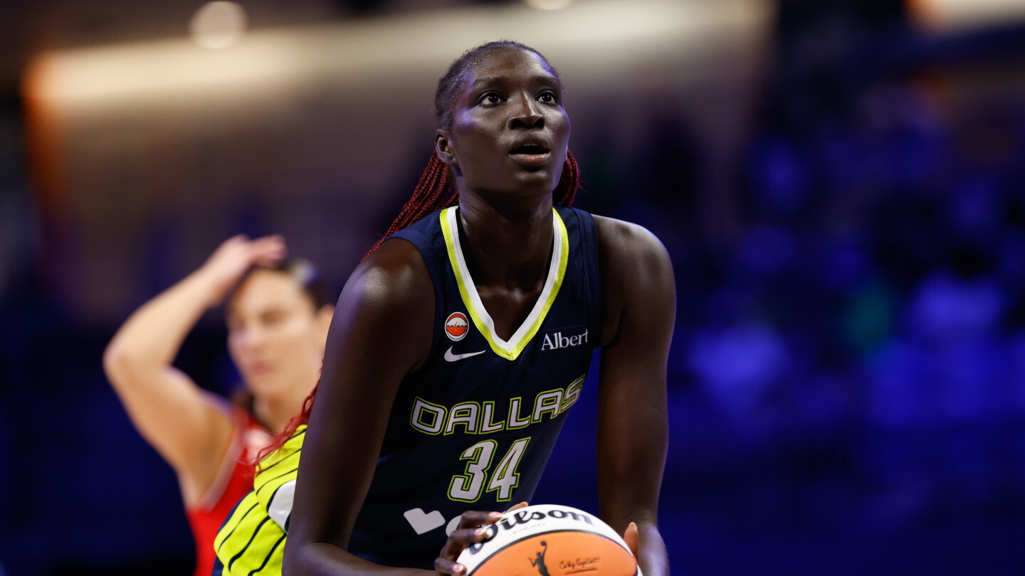 WNBA Heat Check: Awak Kuier steps up for Wings, Gabby Williams battles inconsistent shooting