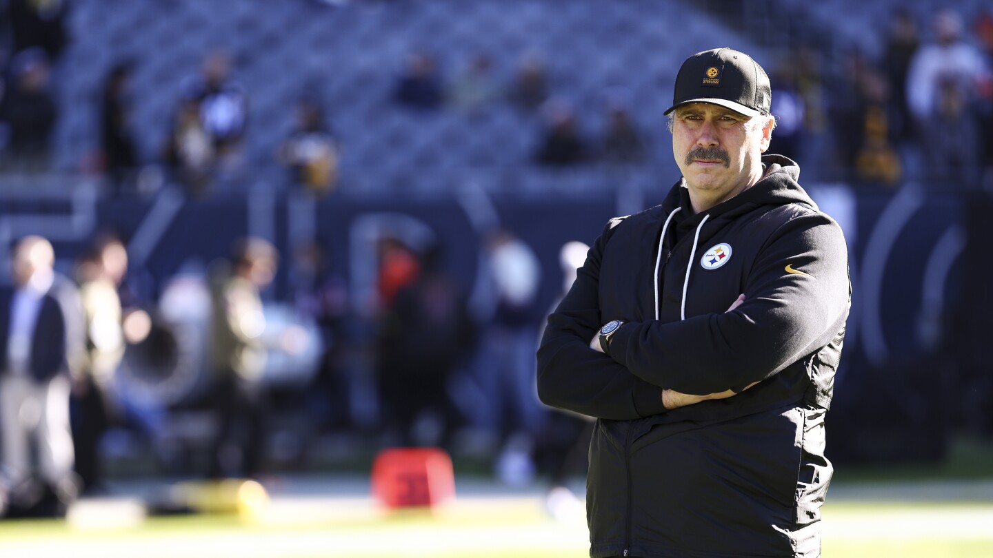 Cardinals request interview with Arthur Smith for head coach