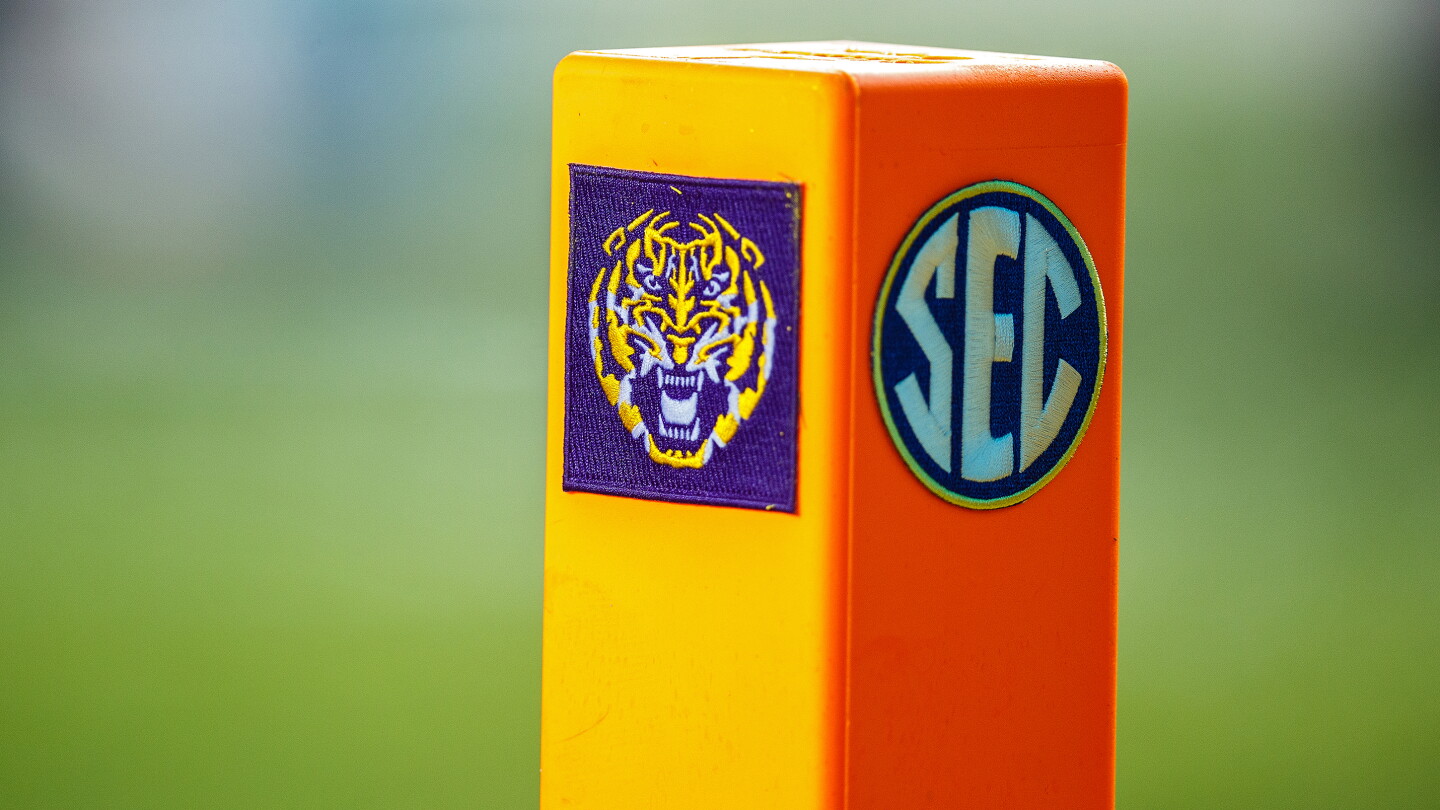SEC Opposes NFL Players Returning to College Football