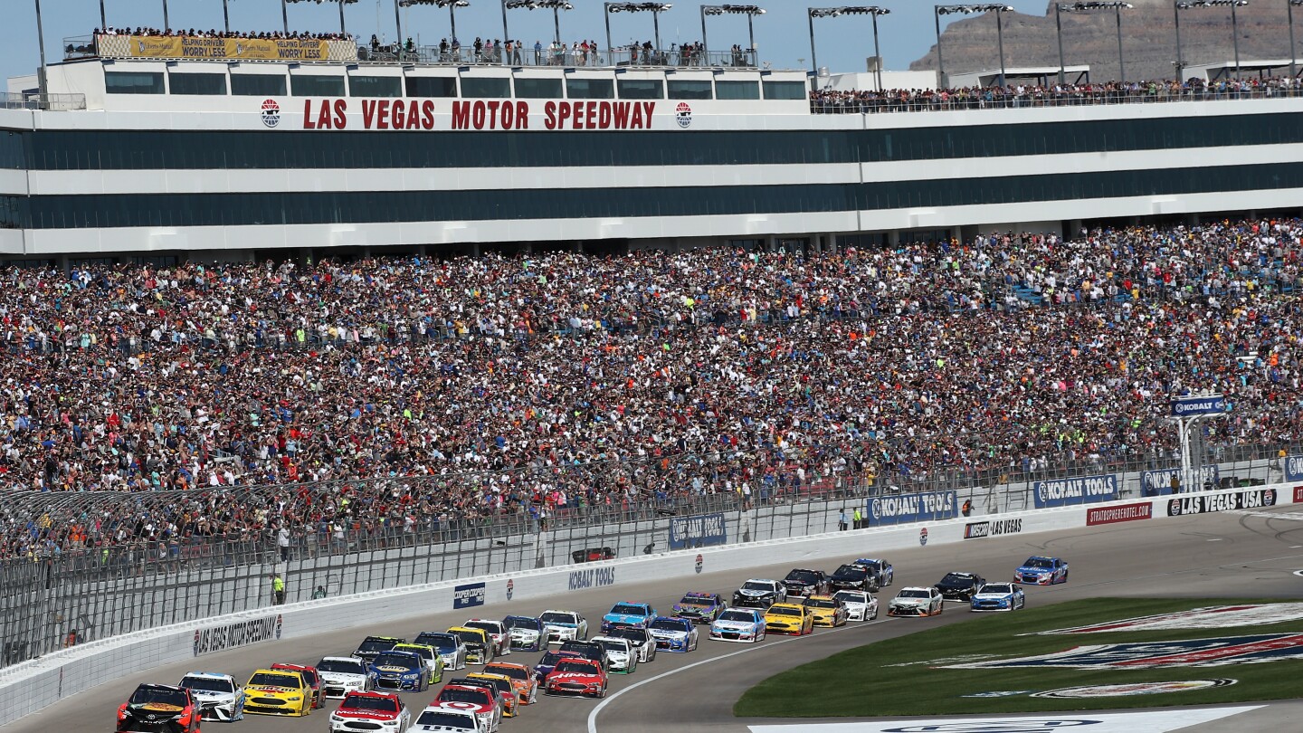 Las Vegas Could Be a Part of NASCAR’s Championship Rotation