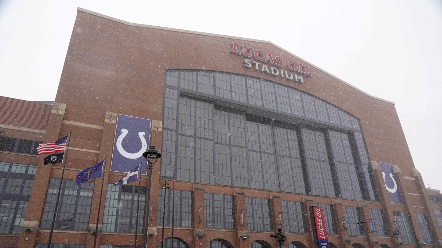 NFL Scouting Combine will remain in Indianapolis in 2027, 2028