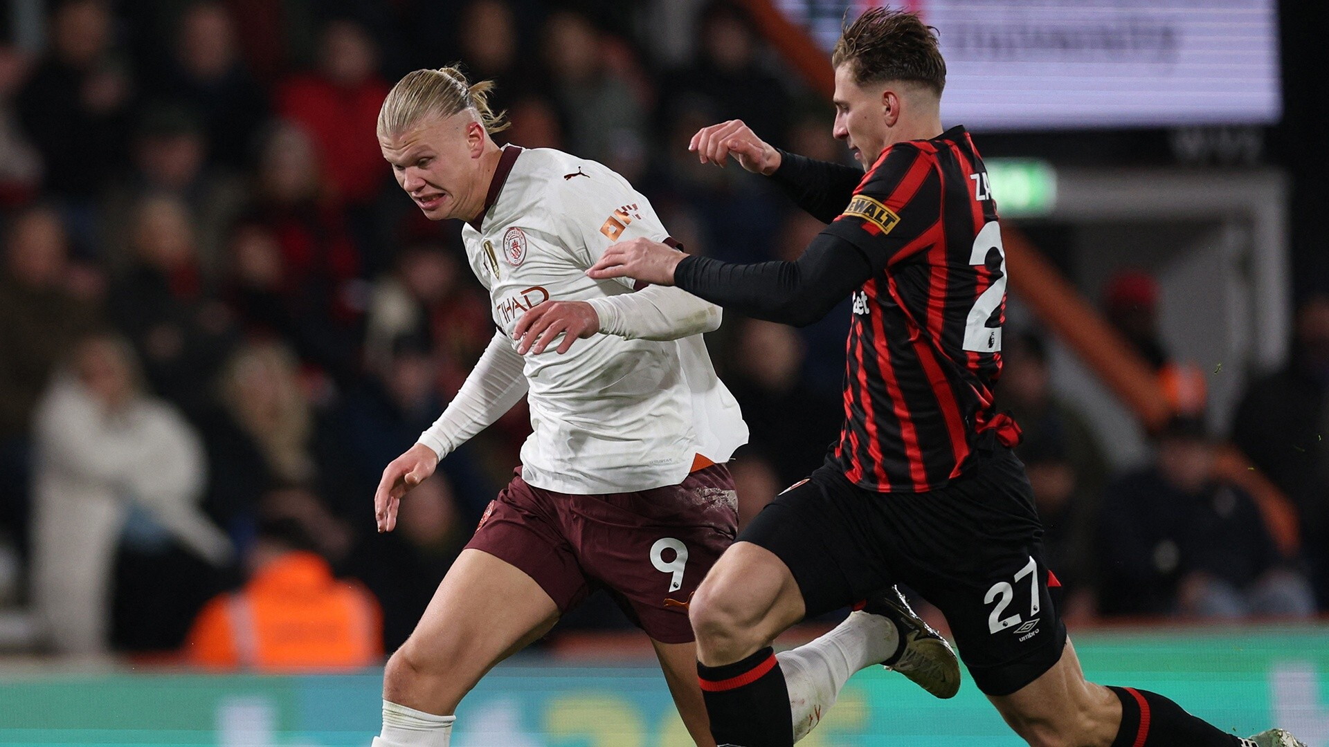 Extended HLs: Bournemouth v. Man City Matchweek 26