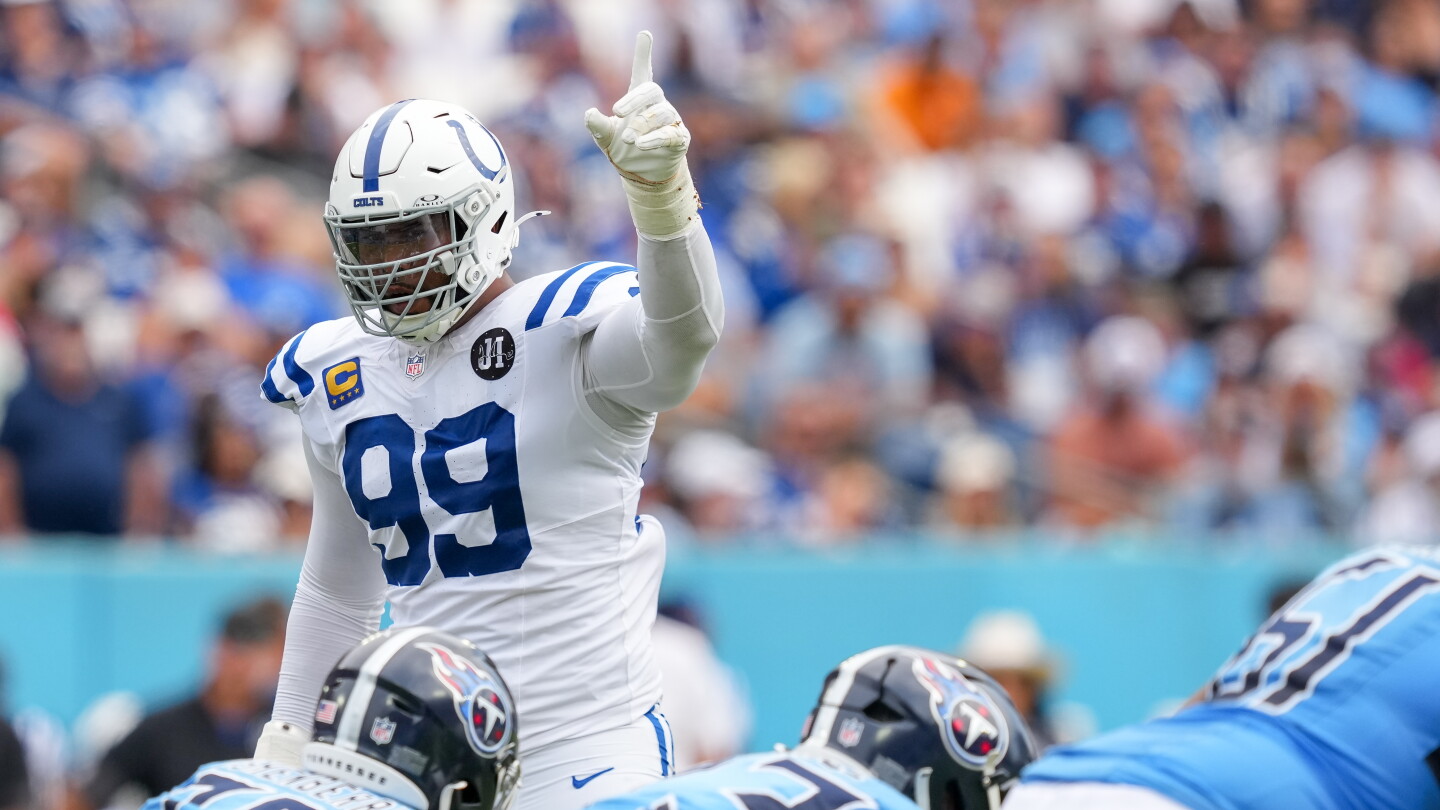 DeForest Buckner cleared to practice after neck surgery