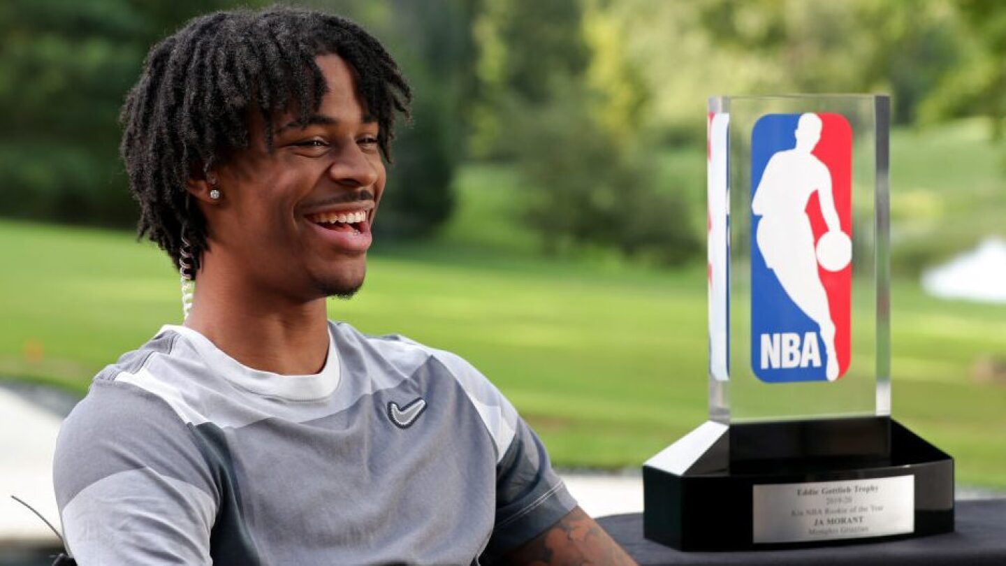 New baby giraffe at Memphis Zoo named Ja Raffe in honor of Ja Morant ...