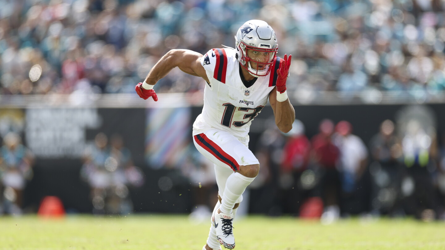 NFLPA names Mack Hollins their Community MVP for Week 4
