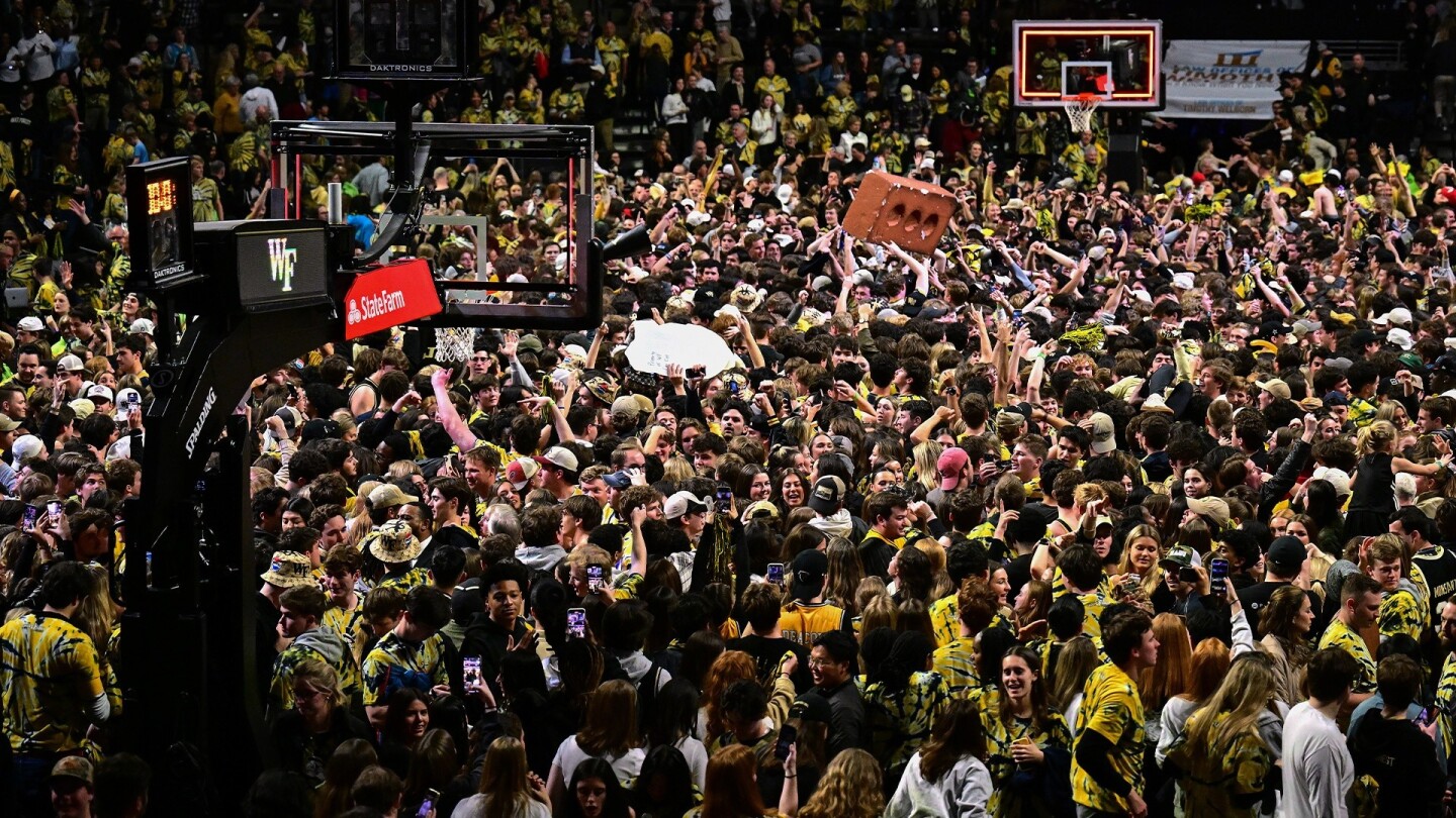 How can college basketball fix the court-storming problem? - NBC Sports