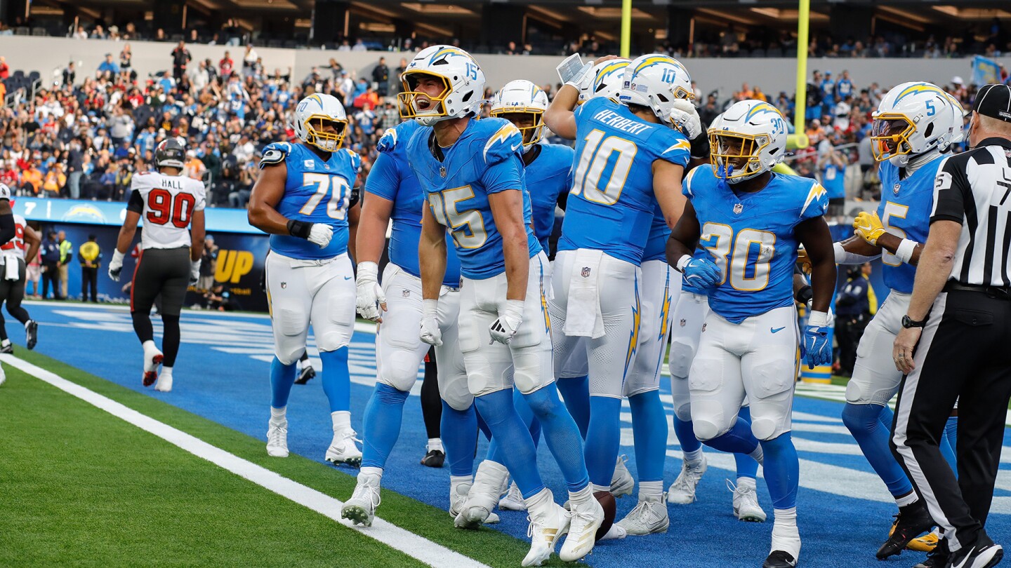 What NFL Game Is On Tonight Start Time How To Watch For Thursday what-nfl-game-is-on-tonight-start-time-how-to-watch-for-thursday