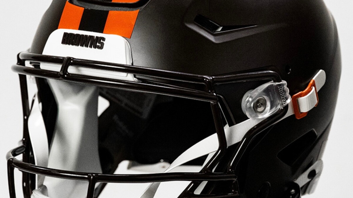 browns new football helmet Cleveland Riddell SpeedFlex Browns Alpha Dawg Helmet |