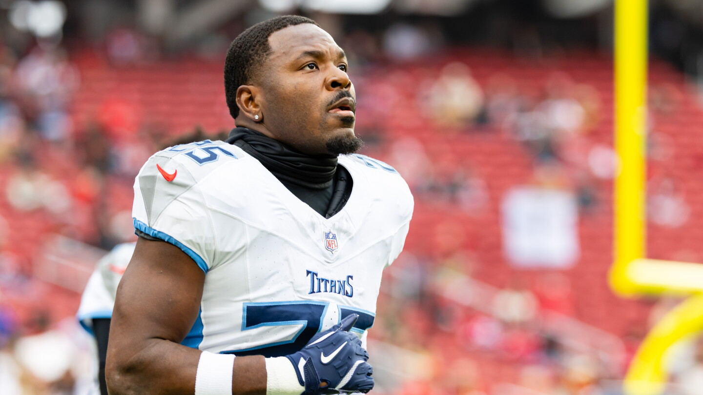 Bears Sign Xavier Woods and Place Dallis Flowers on Injured Reserve