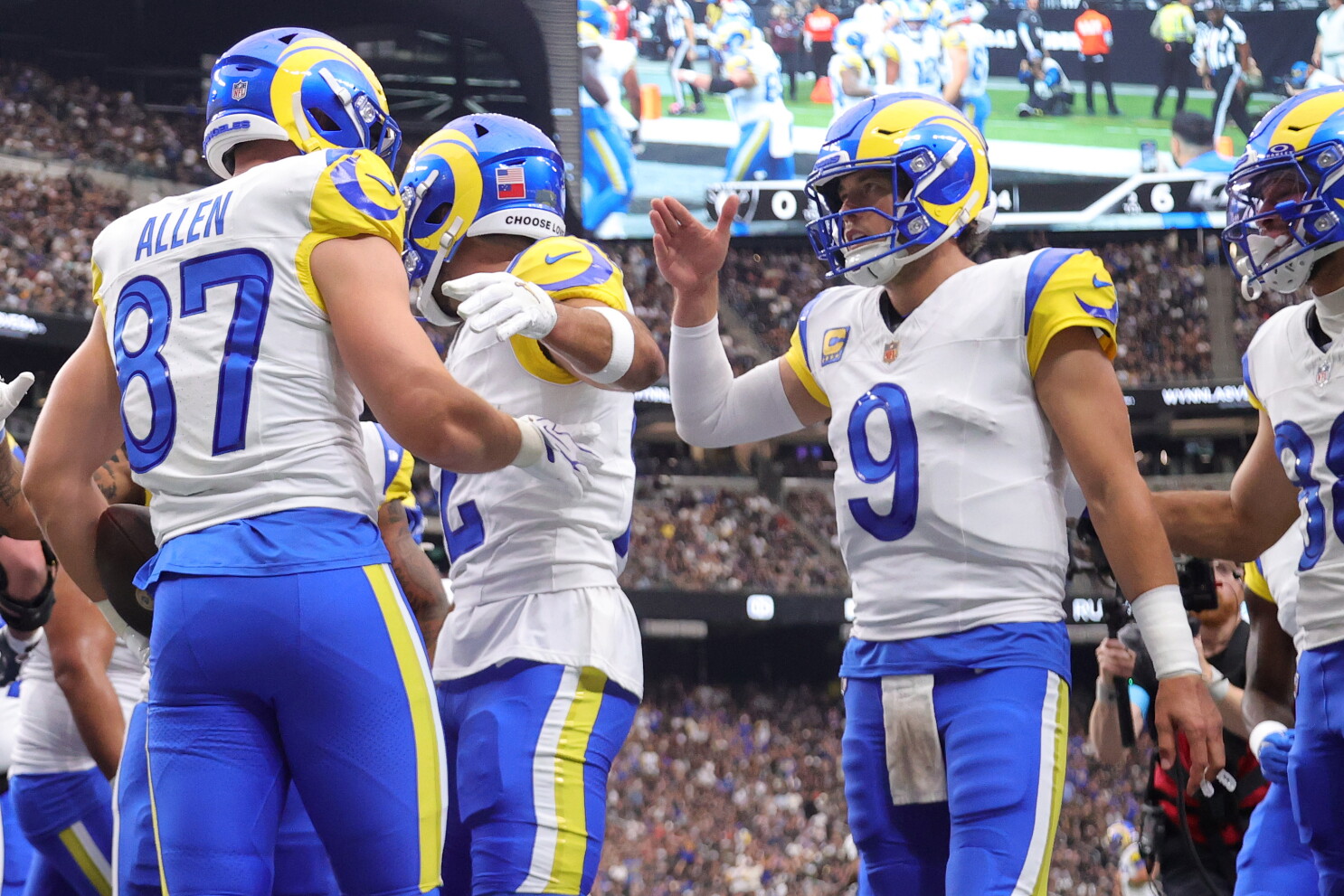 Davis Allen's second TD catch gives Rams 14-3 lead over Raiders
