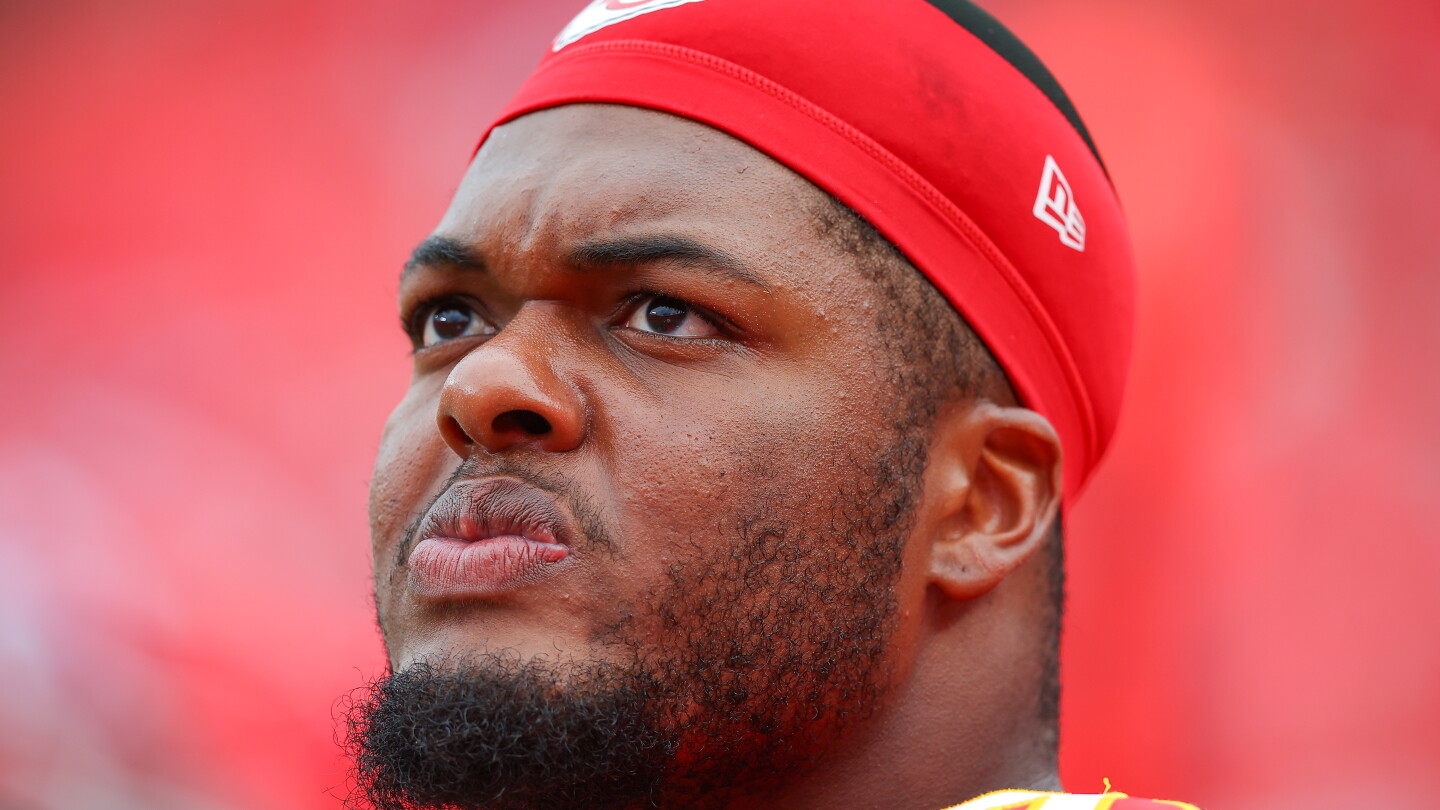 Andy Reid says he’s confident undrafted rookie Kahlil Benson can protect Patrick Mahomes Andy Reid says he’s confident undrafted rookie Kahlil Benson can protect Patrick Mahomes