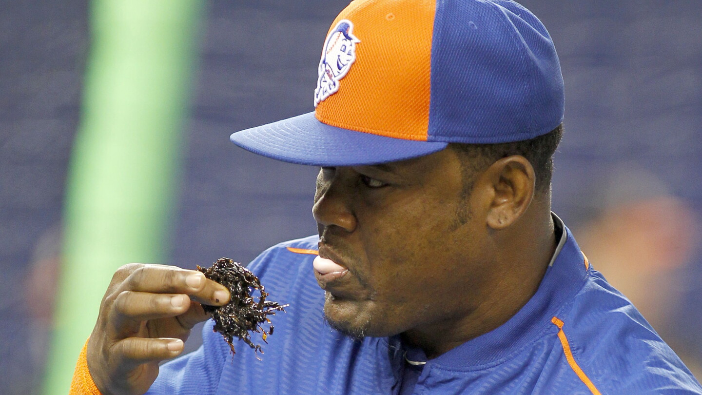 tobacco ban mlb Bill introduced to ban smokeless tobacco in Yankee Stadium and Citi Field tobacco ban mlb Bill introduced to ban smokeless tobacco in Yankee Stadium and Citi Field