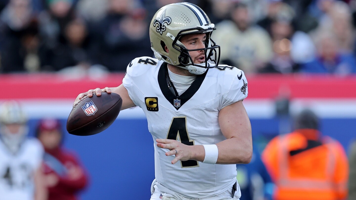 A 2026 comeback is "extremely unlikely" for Derek Carr A 2026 comeback is "extremely unlikely" for Derek Carr