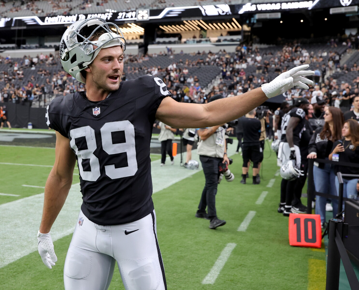 Brock Bowers misses practice again on Thursday - NBC Sports