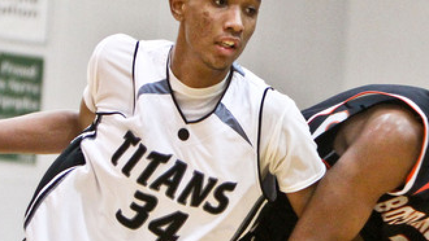 Derek Reece Tennessee freshman Derek Reese out six months after undergoing shoulder ...