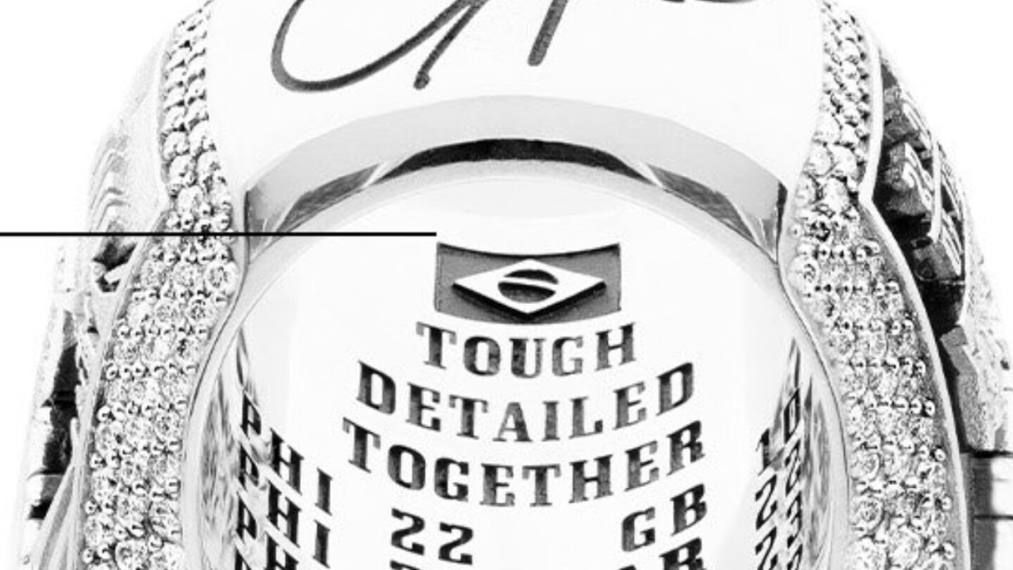 New Eagles Super Bowl ring includes engraved Brazilian flag New Eagles Super Bowl ring includes engraved Brazilian flag