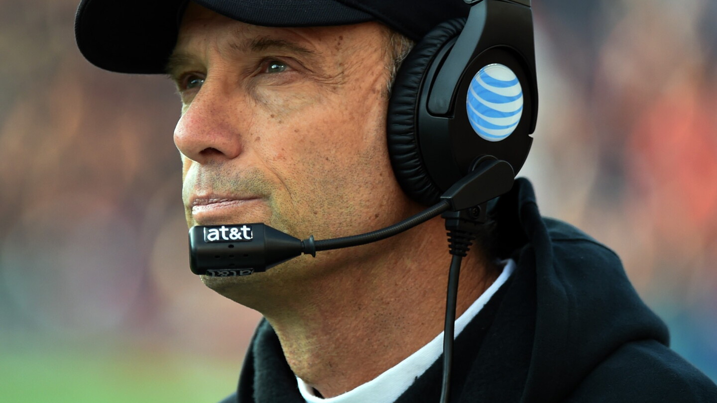 Mike Riley Now Nebraska hires Mike Riley as head coach - NBC Sports