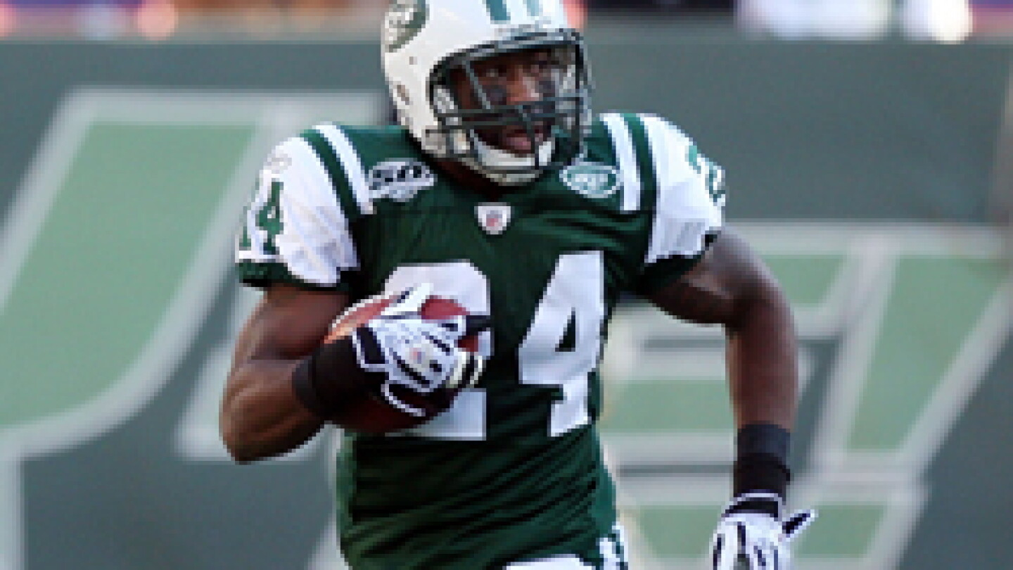 Darrell Reeves Darrelle Revis: