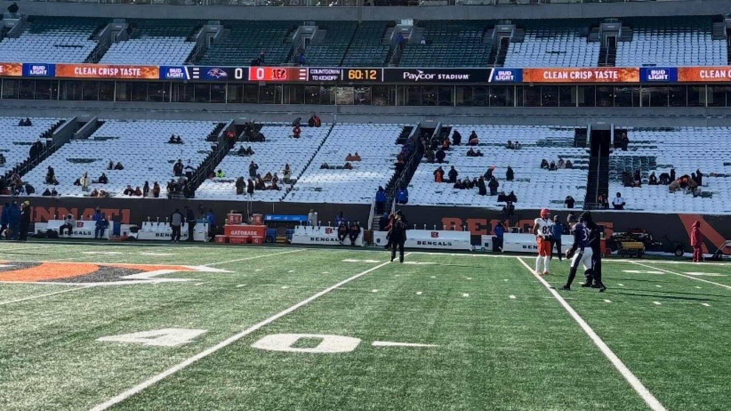 Hamilton County commissioner on snow-covered seats at Bengals game: "We need to do better"