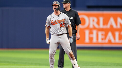 nbc_mlb_postgame_260816.jpg
