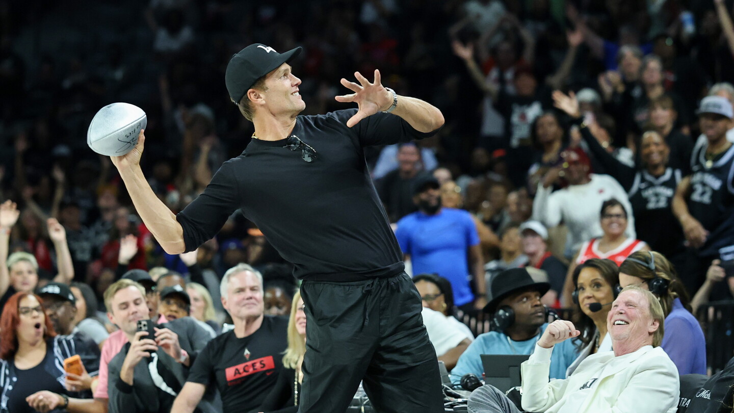 Tom Brady Celebrates 49th Birthday