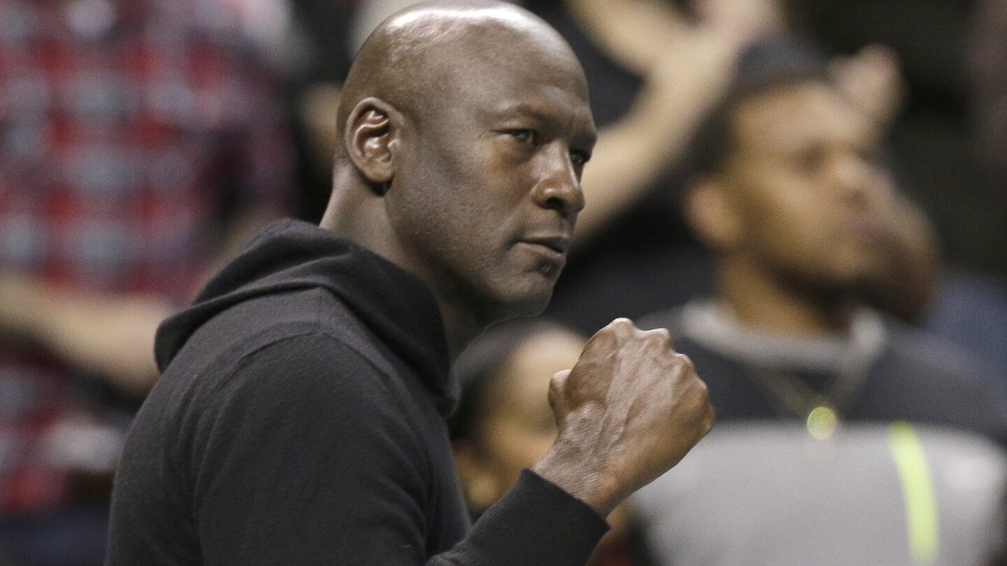 Carmelo Anthony on Michael Jordan's donation/comment: "I thought it was brilliant...and about time that he stepped up" - NBC Sports